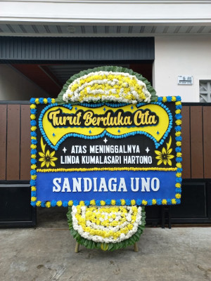 Papan Bunga Duka di Parung Jaya